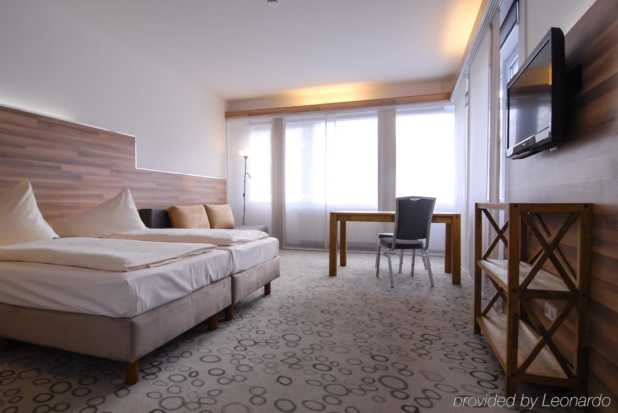 Petul Apart Hotel Am Ruhrbogen Бохум Экстерьер фото