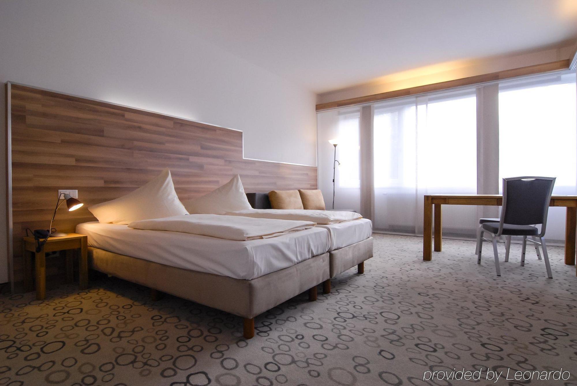 Petul Apart Hotel Am Ruhrbogen Бохум Экстерьер фото